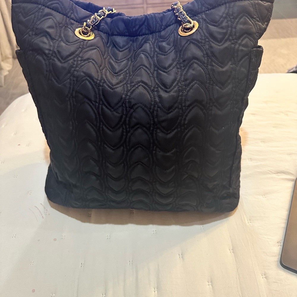 Koret Black Large Quilted Shoulder Bag - Picture 3 of 10